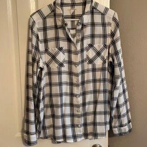 Women’s Plaid Shirt
